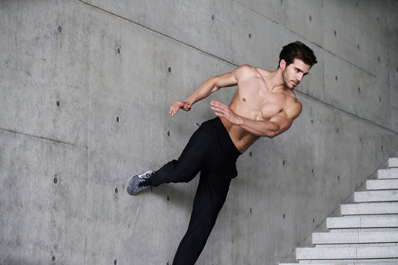 成都运动品牌折扣店装修该怎么设计？